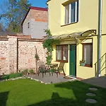 Hostel Ledňáček