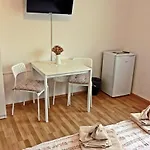 Hostal Ledňáček *