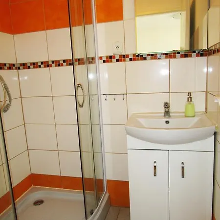 Hostel Lednacek